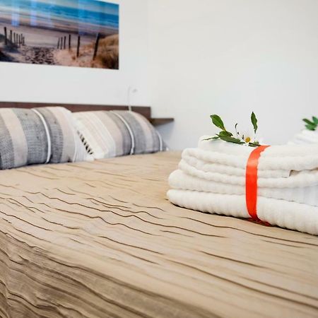 Апартаменти Casa Vela Bianca Mondello Addaura Палермо Екстер'єр фото